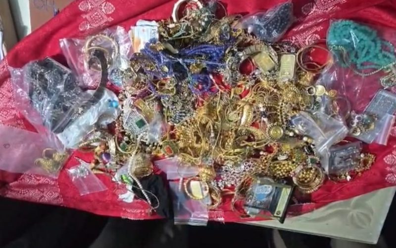 Gold theft shock in Hyderabad