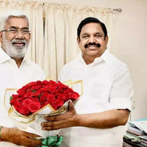 எடப்பாடி பழனிசாமியுடன் வெல்லமண்டி நடராஜன்