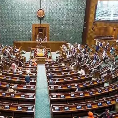 மக்களவையில் அணுசக்தி மசோதா தாக்கல்
