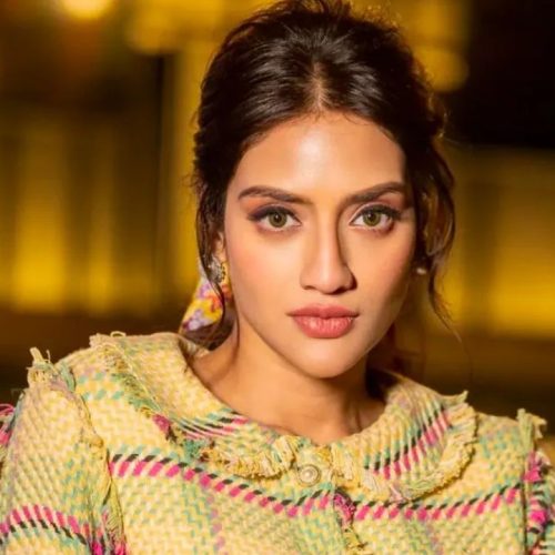 நடிகை நுஸ்ரத் ஜஹான்
