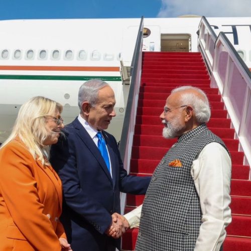 பிரதமர் மோடிக்கு இஸ்ரேல் பிரதமர் வரவேற்பு
