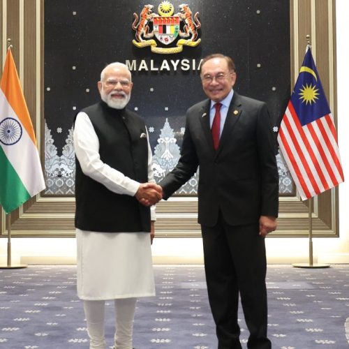 இந்திய பிரதமர் நரேந்திர மோடி, மலேசிய பிரதமர் சந்திப்பு