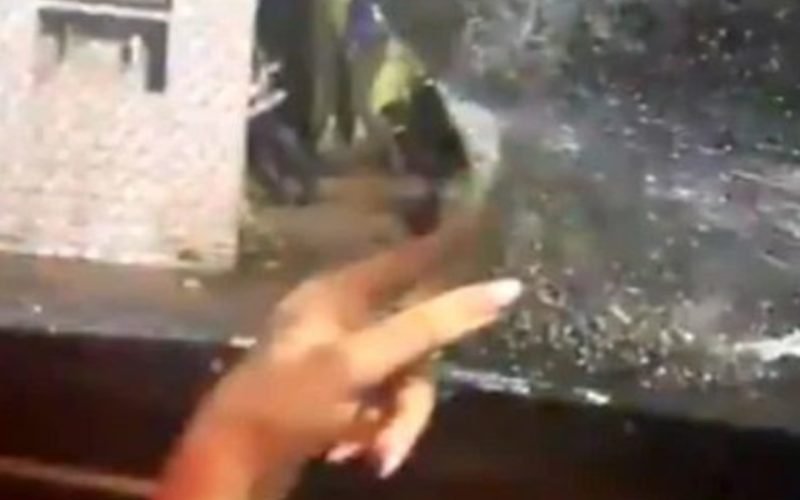 Bengali Actress Payel Mukherjee attacked in Kolkata