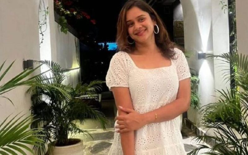 Popular Telugu TV anchor Swetcha