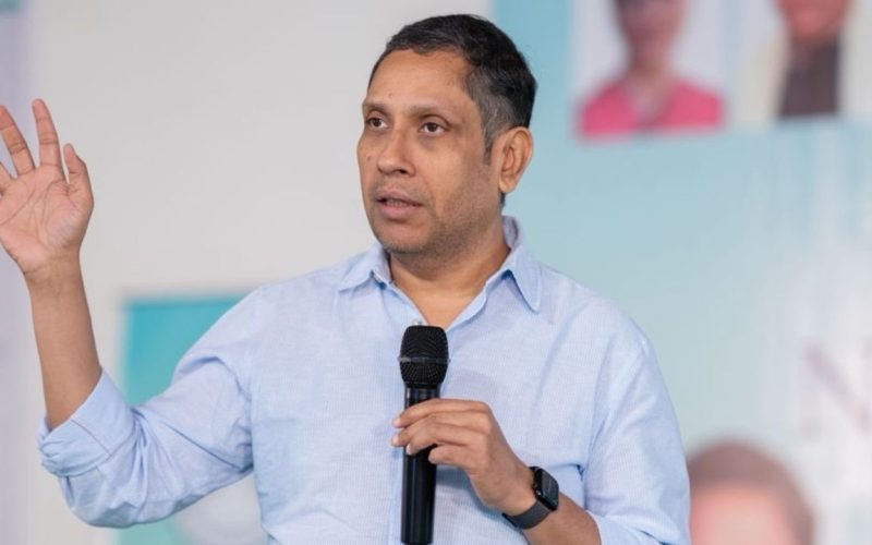 Praveen Chakravarthy