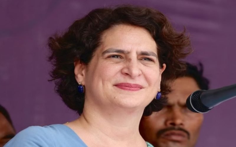 priyanka gandhi leads by over 4 lakh margin in wayanad debut