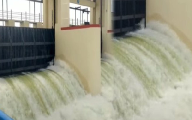 Level 2 flood warning issued as water release surges at Puzhal lake