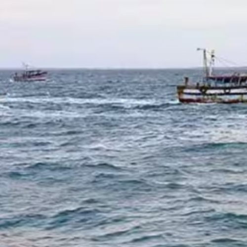 தமிழக மீனவர்கள் 8 பேர் கைது