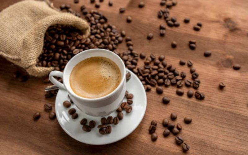 Researchers says Drinking coffee in the morning helps women stay mentally sharp
