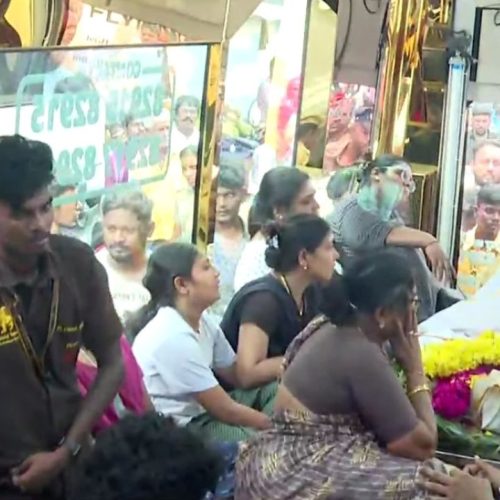 Actor Robo Shankar death: ரோபோ சங்கர் உடல் தகனம்.. ரசிகர்கள் கண்ணீர் அஞ்சலி!
