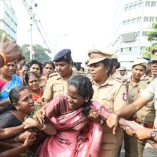 சென்னையில் தூய்மை பணியாளர்கள் கைது
