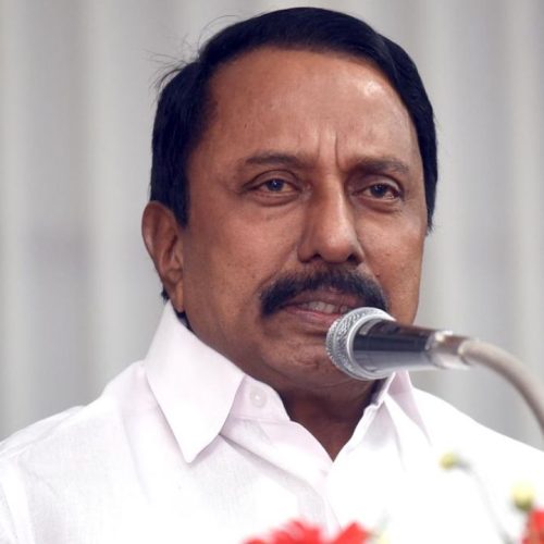 தமிழக வெற்றி கழகத்தின் மூத்த தலைவர் செங்கோட்டையன்