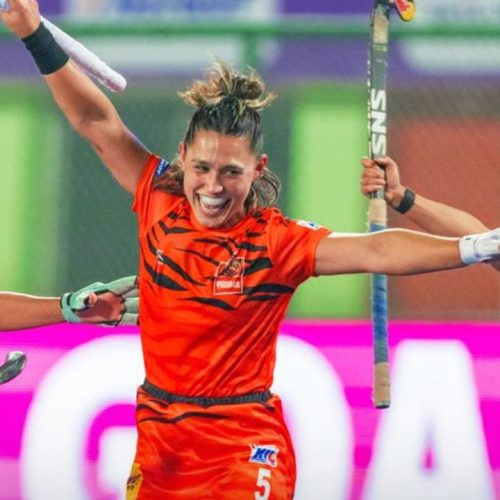 பெங்கால் டைகர்ஸ் அணி வெற்றி
