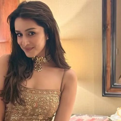 நடிகை ஷ்ரத்தா கபூர்
