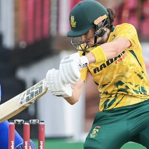 தென் ஆப்பிரிக்கா மகளிர் அணி வெற்றி