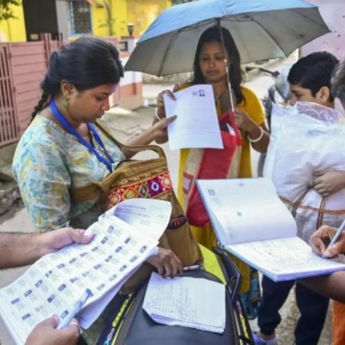 உத்தரப் பிரதேசத்தில் எஸ்.ஐ.ஆர் நடவடிக்கை