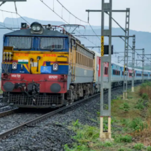 சிறப்பு ரயில்கள் அறிவிப்பு
