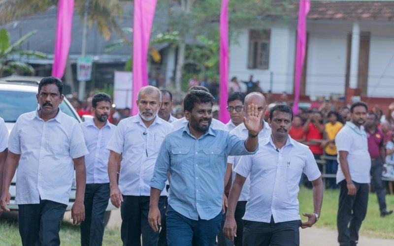 Sri Lankas new president Anura Kumara Dissanayake takes office