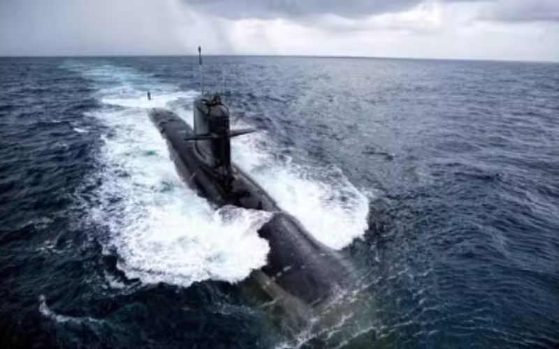 fishing boat collides with submarine near goa coast