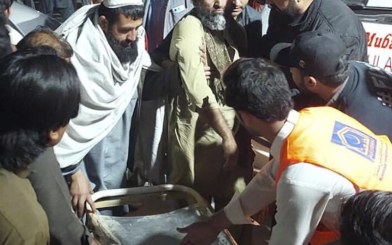 Suicide attack on Pakistan cantonment