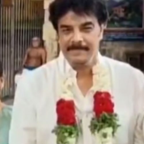 குடும்பத்தினருடன்  சுந்தர் சி