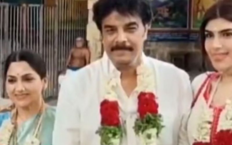 Sundar C in Palani Temple