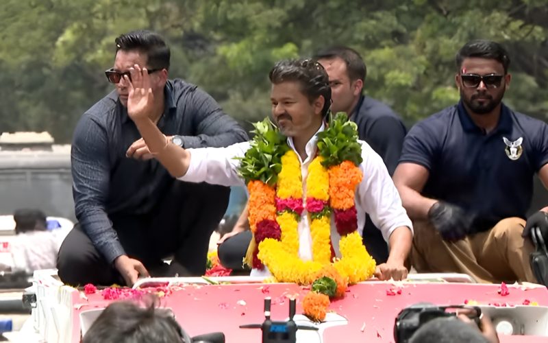 தவெக தலைவர் விஜய் 