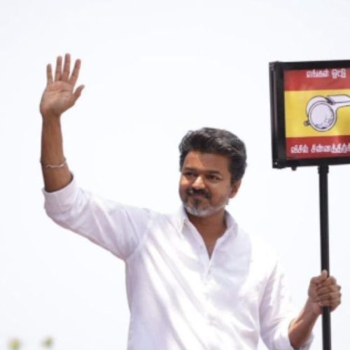 தமிழக வெற்றிக் கழகத் தலைவர் விஜய்
