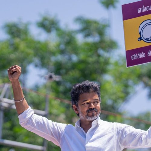 தவெக தலைவர் விஜய்