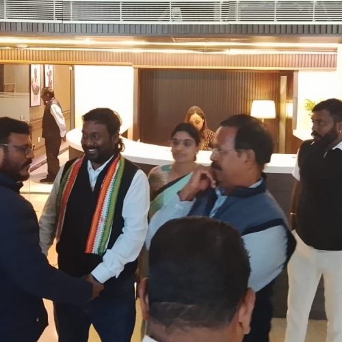 டெல்லியில் தமிழ்நாடு காங்கிரஸ் ஆலோசனை