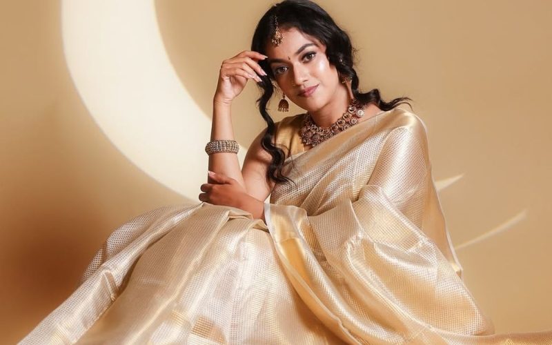 Actress Shruti Narayanan
