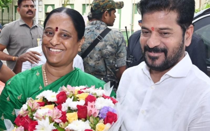 Telangana Minister Konda Surekha Says Sorry To Samantha Naga