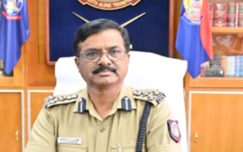 Tirunelveli District DSP Pa Murthy warns against gay dating apps