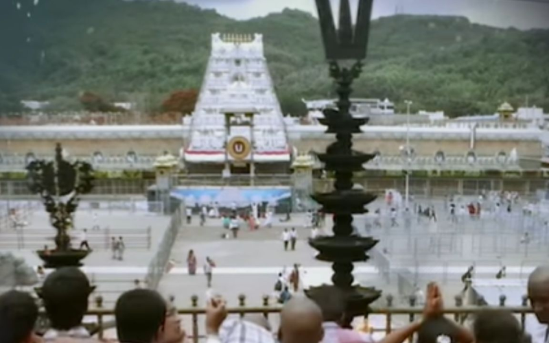 Three hotels in Tirupati receive bomb threats