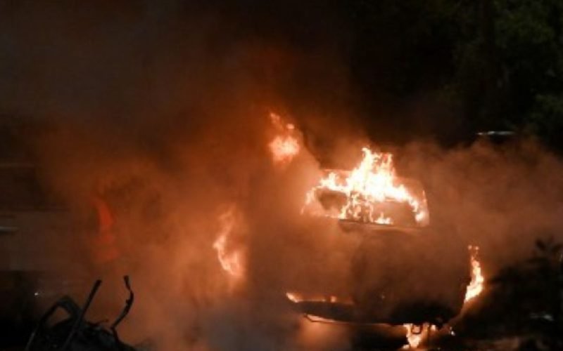Two killed in Pakistan bomb blast