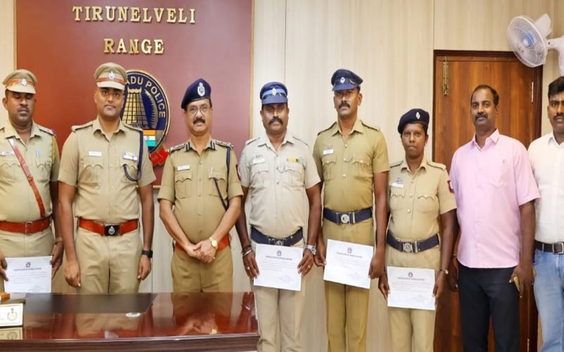 Tirunelveli Deputy Superintendent of Police Pa Moorthy appreciated Panagudi and Radhapuram policemens