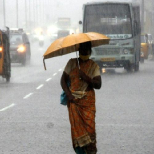 தமிழகம், புதுவையில் மழைக்கு வாய்ப்பு; மீனவர்களுக்கு எச்சரிக்கை