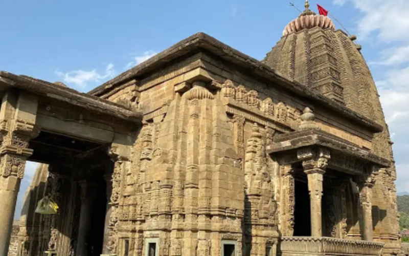 8 temples dedicated to Ravana in India