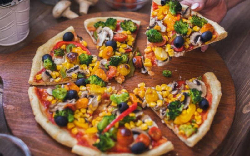 how to make pizza at home