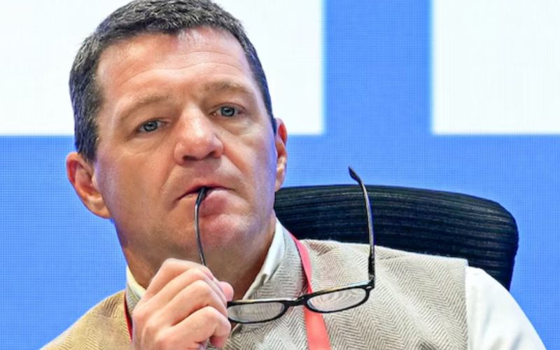 Indigo ceo resigns