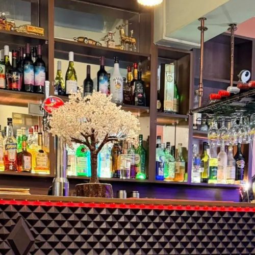 லண்டனில் உள்ள இந்திய உணவகம்